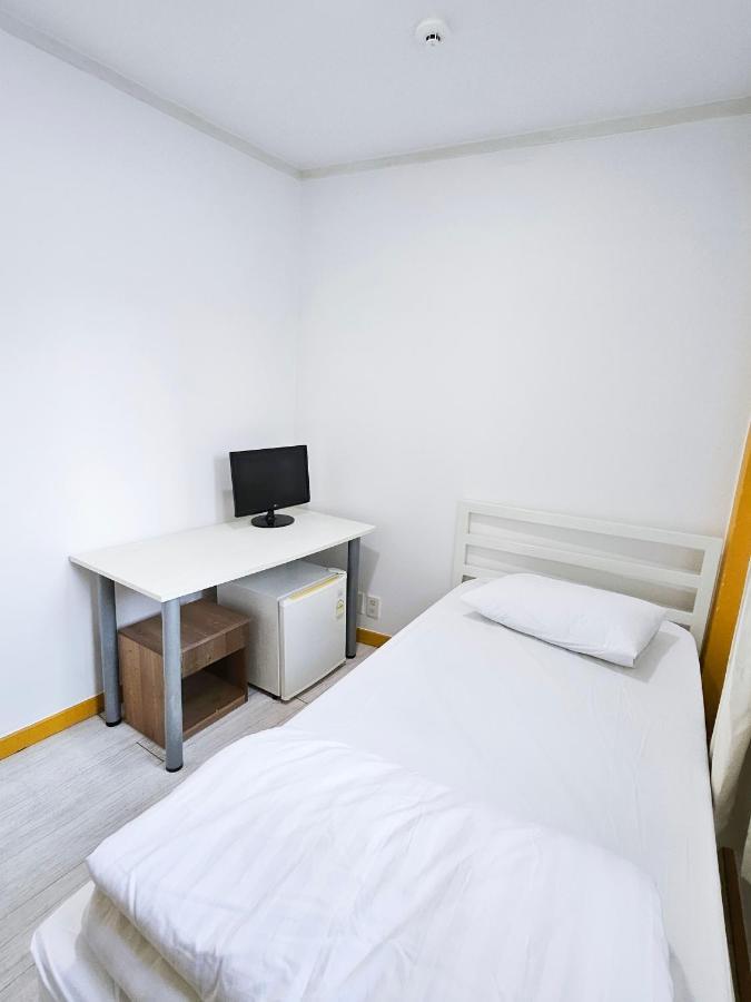 Travelers A Korea Hostel ソウル特別市 エクステリア 写真
