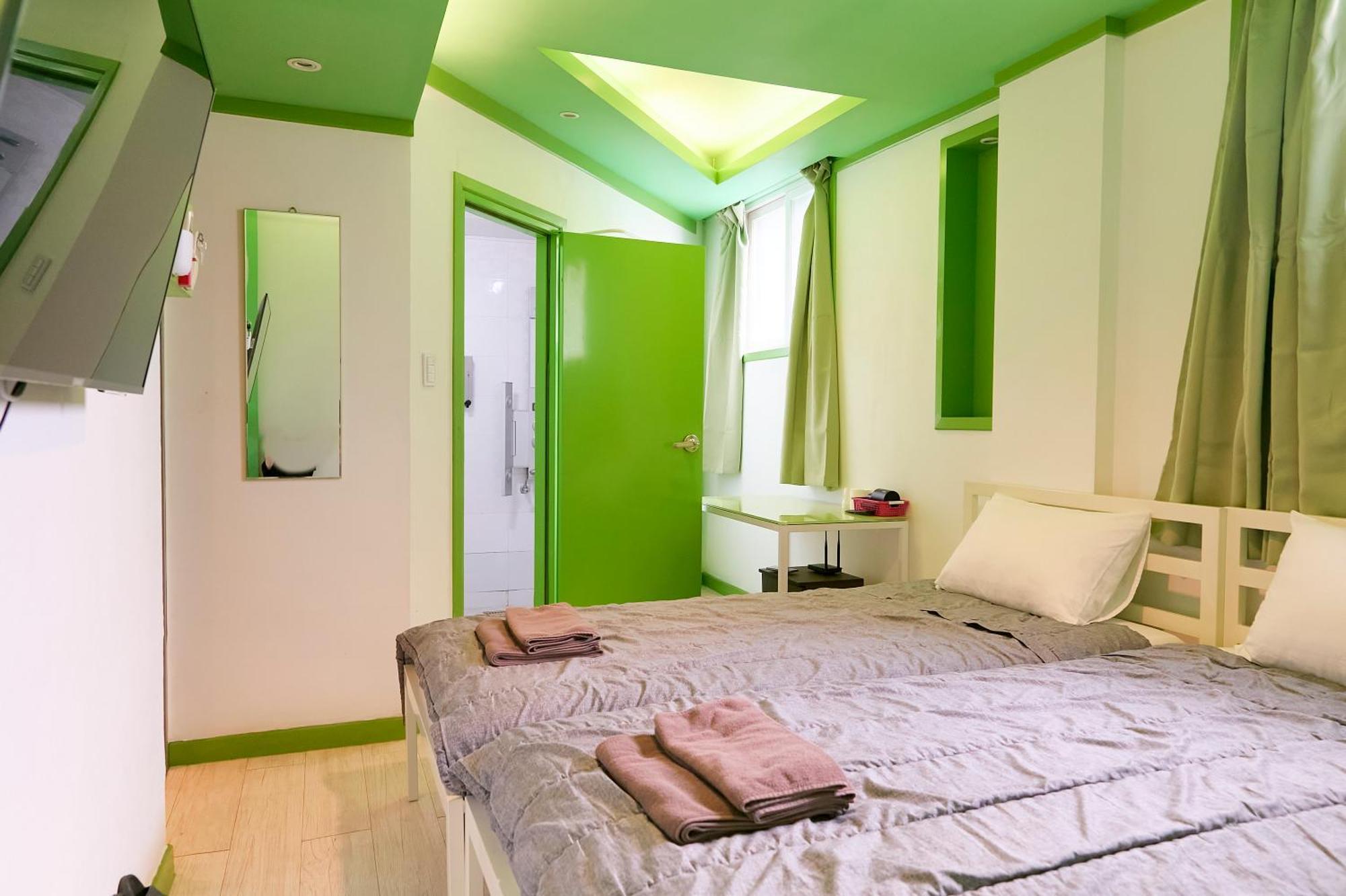 Travelers A Korea Hostel ソウル特別市 エクステリア 写真